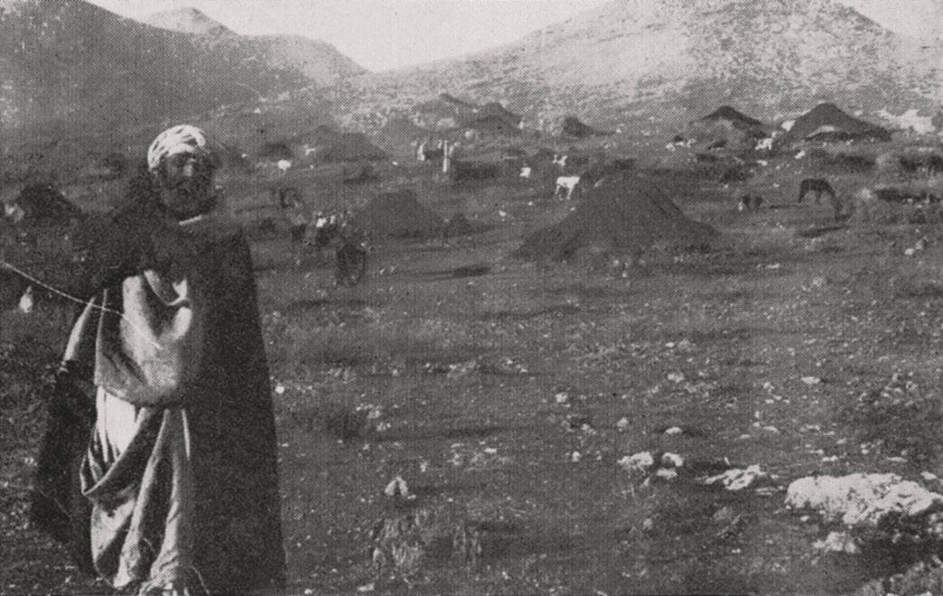 Nomad Museum - The tent in Morocco la tente au maroc 21 Cahiers 1955 fig 15