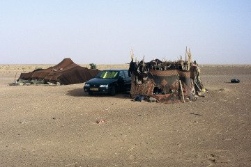 The daily life of nomads in Morocco-F1100007